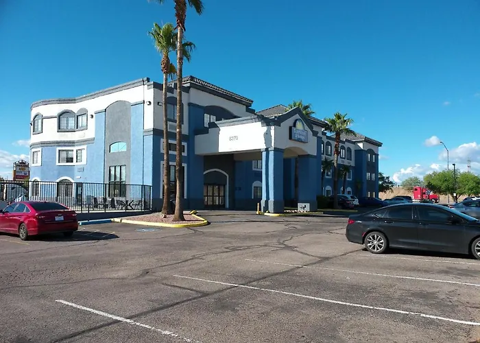 Days & By Wyndham Tucson/marana