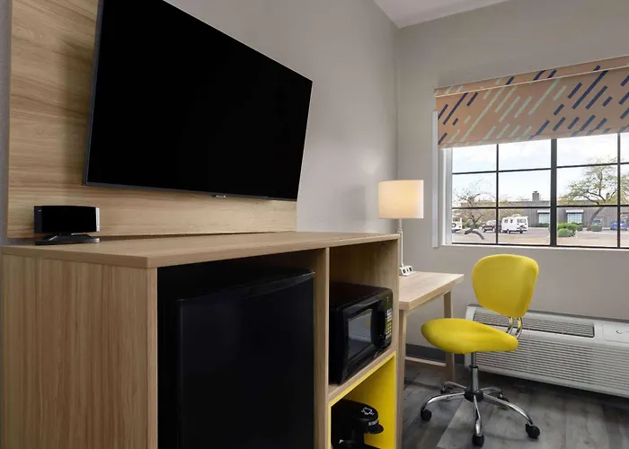 Hotel Days & By Wyndham Tucson/marana 2*