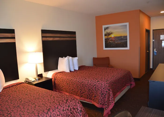 Days & By Wyndham Tucson/marana